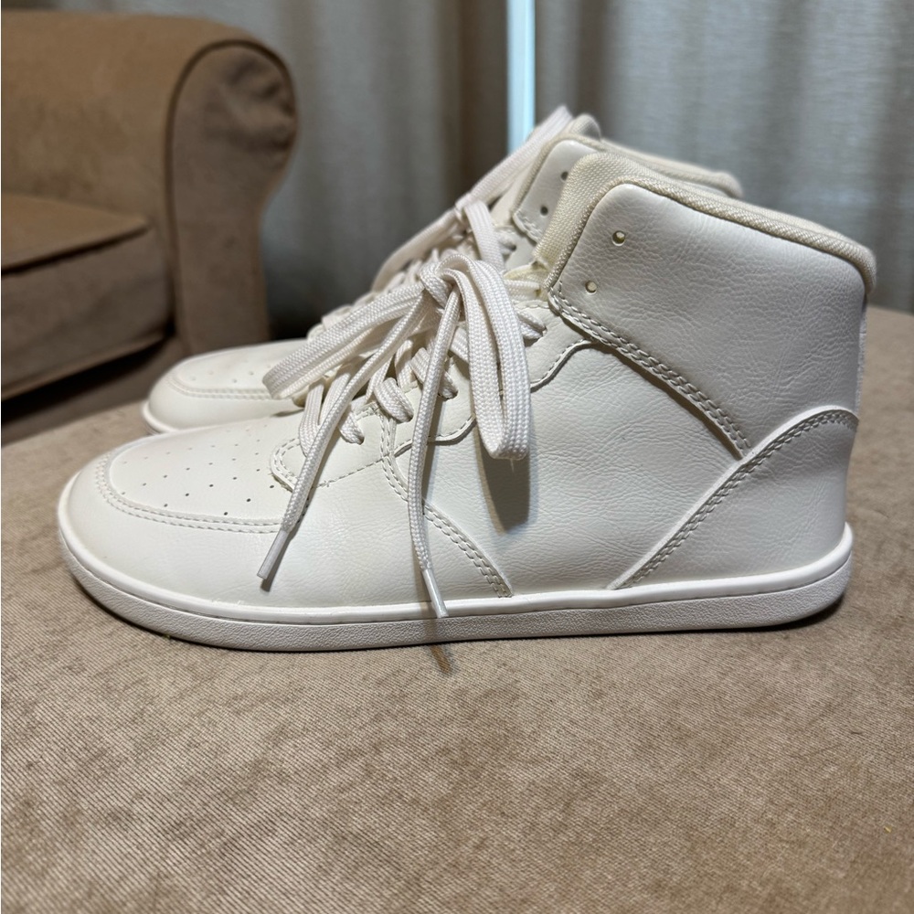 White High-Top Sneakers - Picture 3 of 8